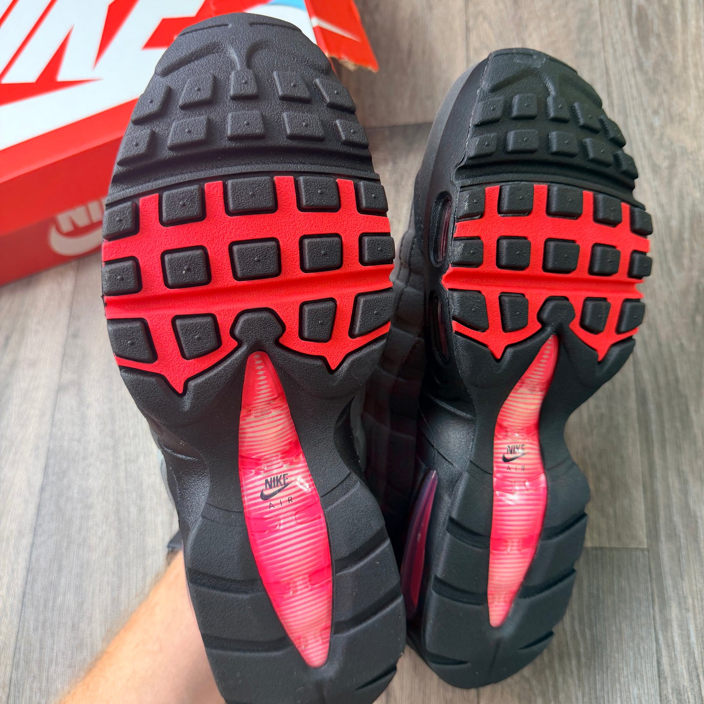Nike Air Max 95 OG Solar Red