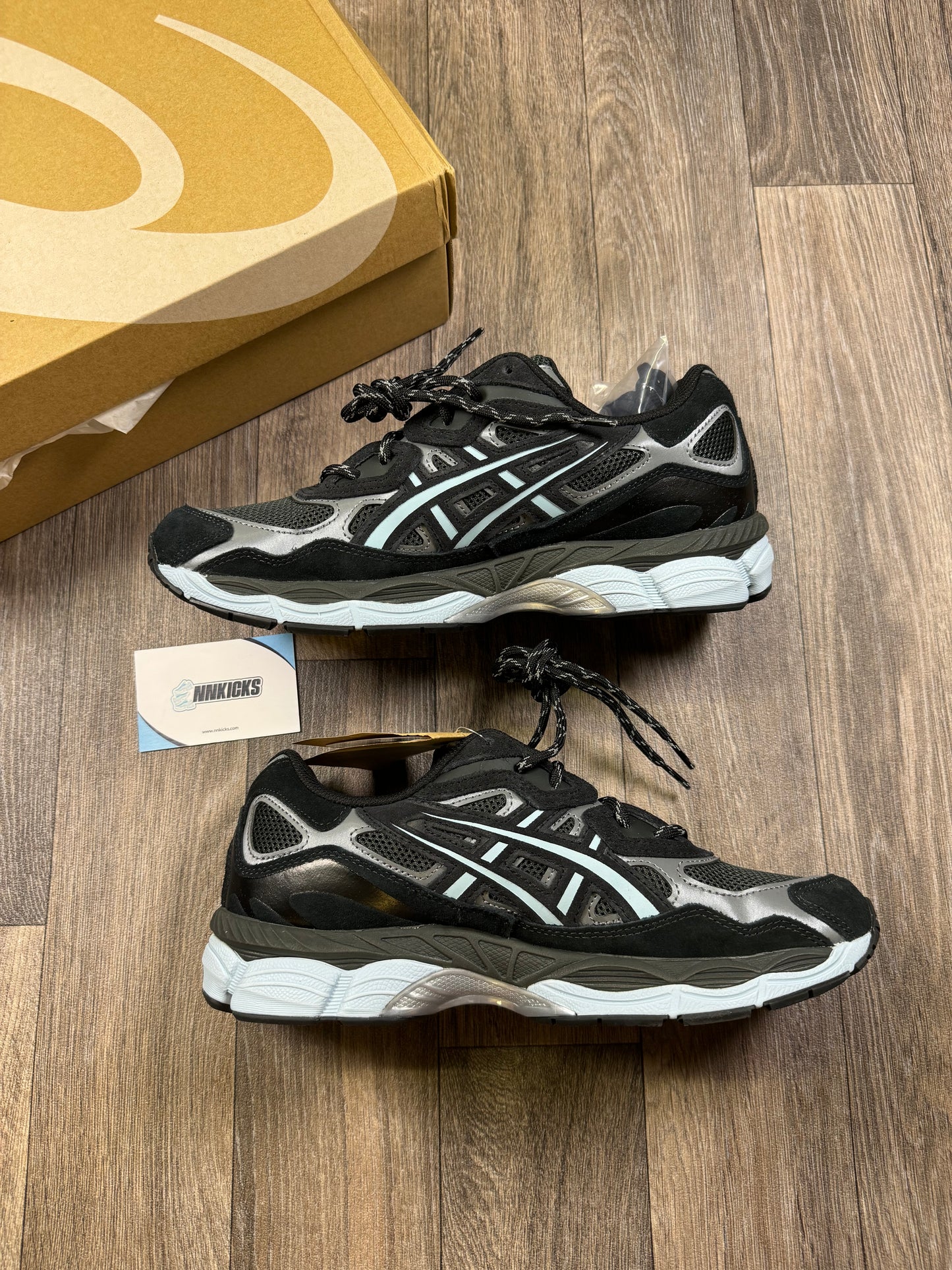 ASICS Gel NYC ( Asian exclusive)