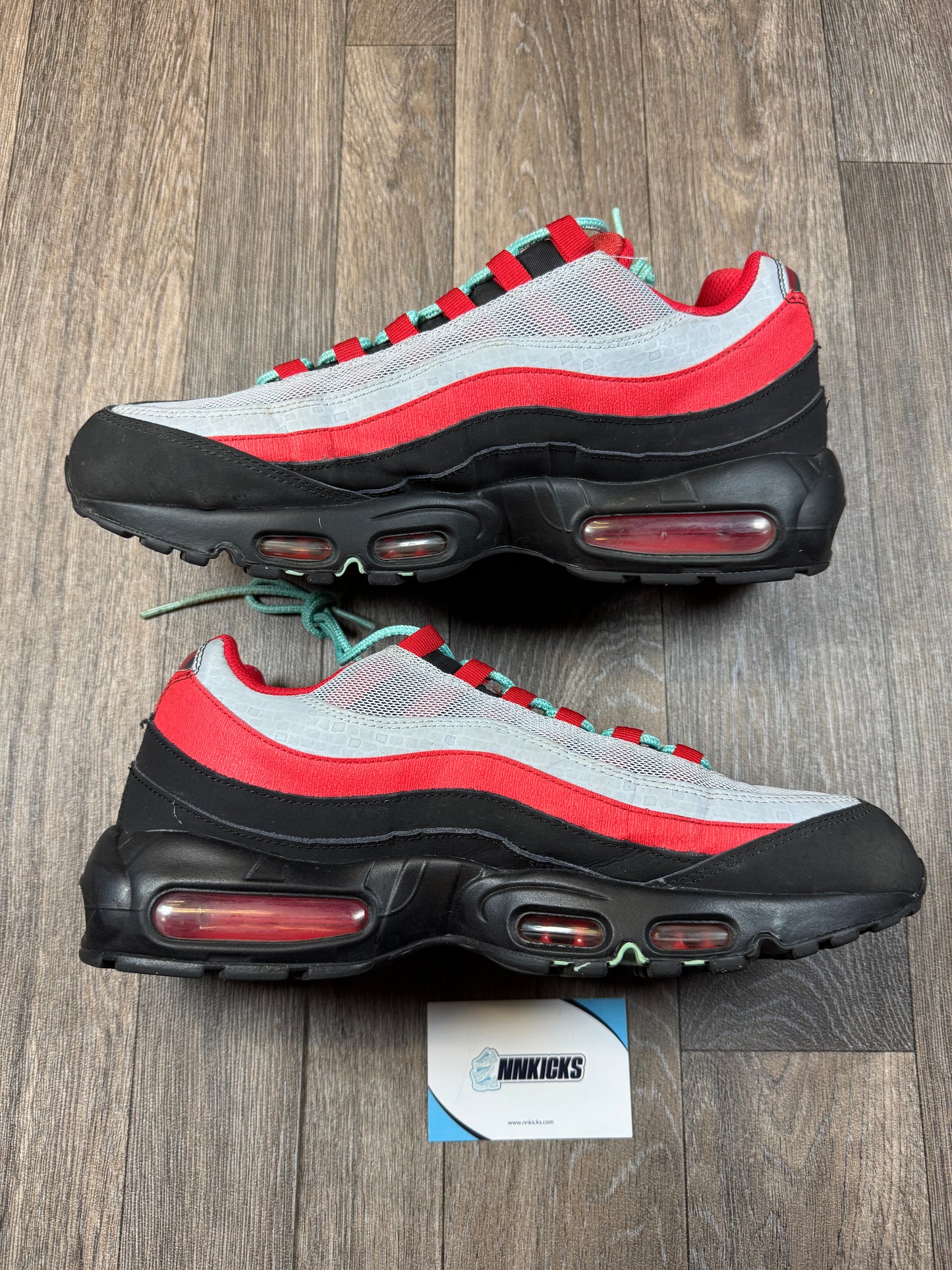 Air max 95 Liverpool Derby