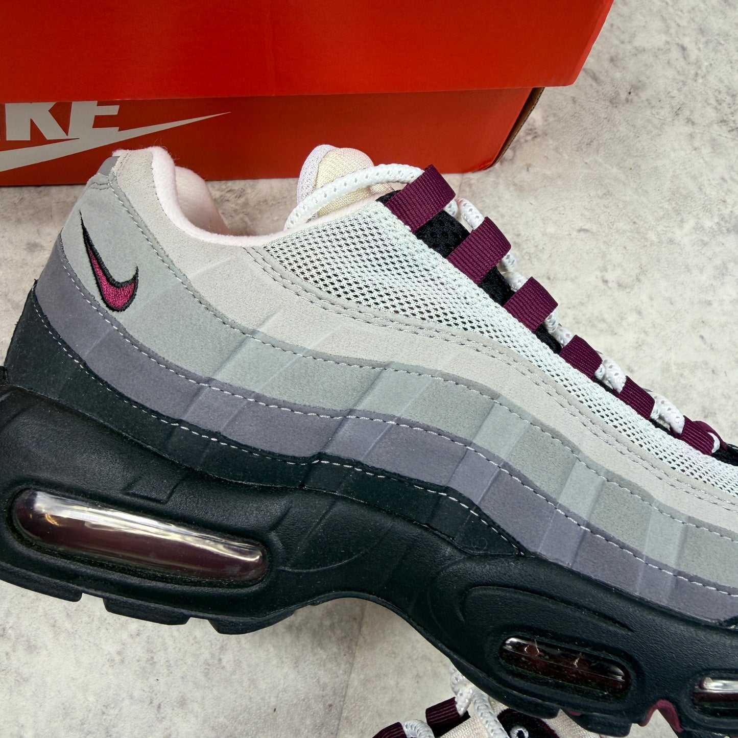Nike Air Max 95 OG Beetroot