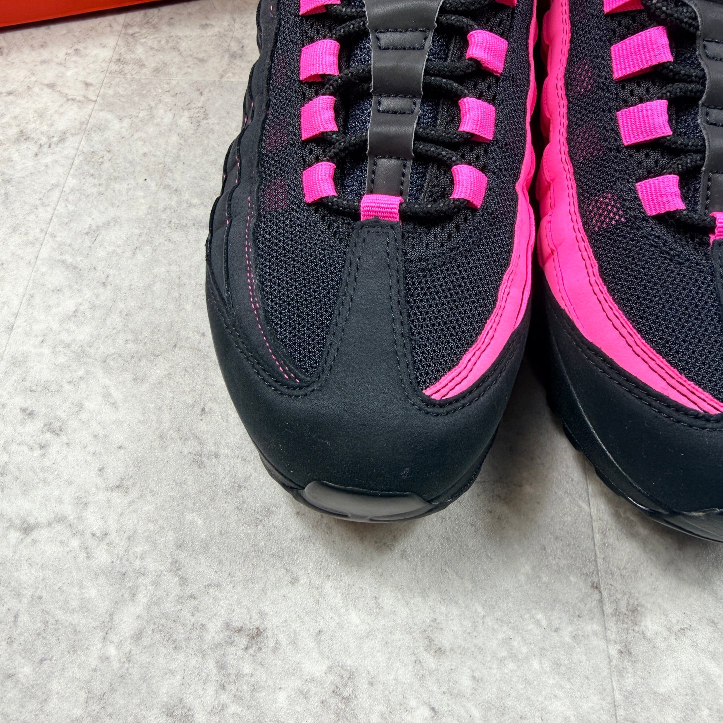 Nike Air Max 95 Pink Blast