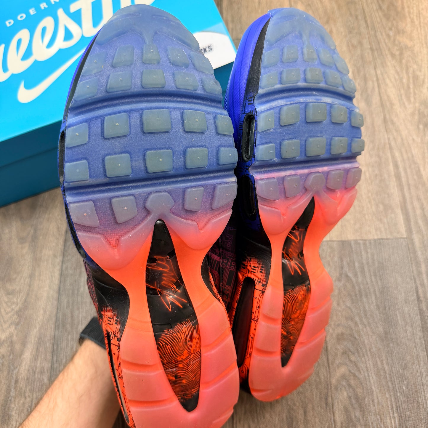NIKE Air Max 95 Doernbecher