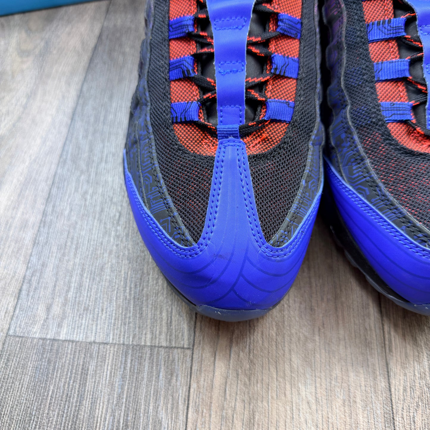 NIKE Air Max 95 Doernbecher