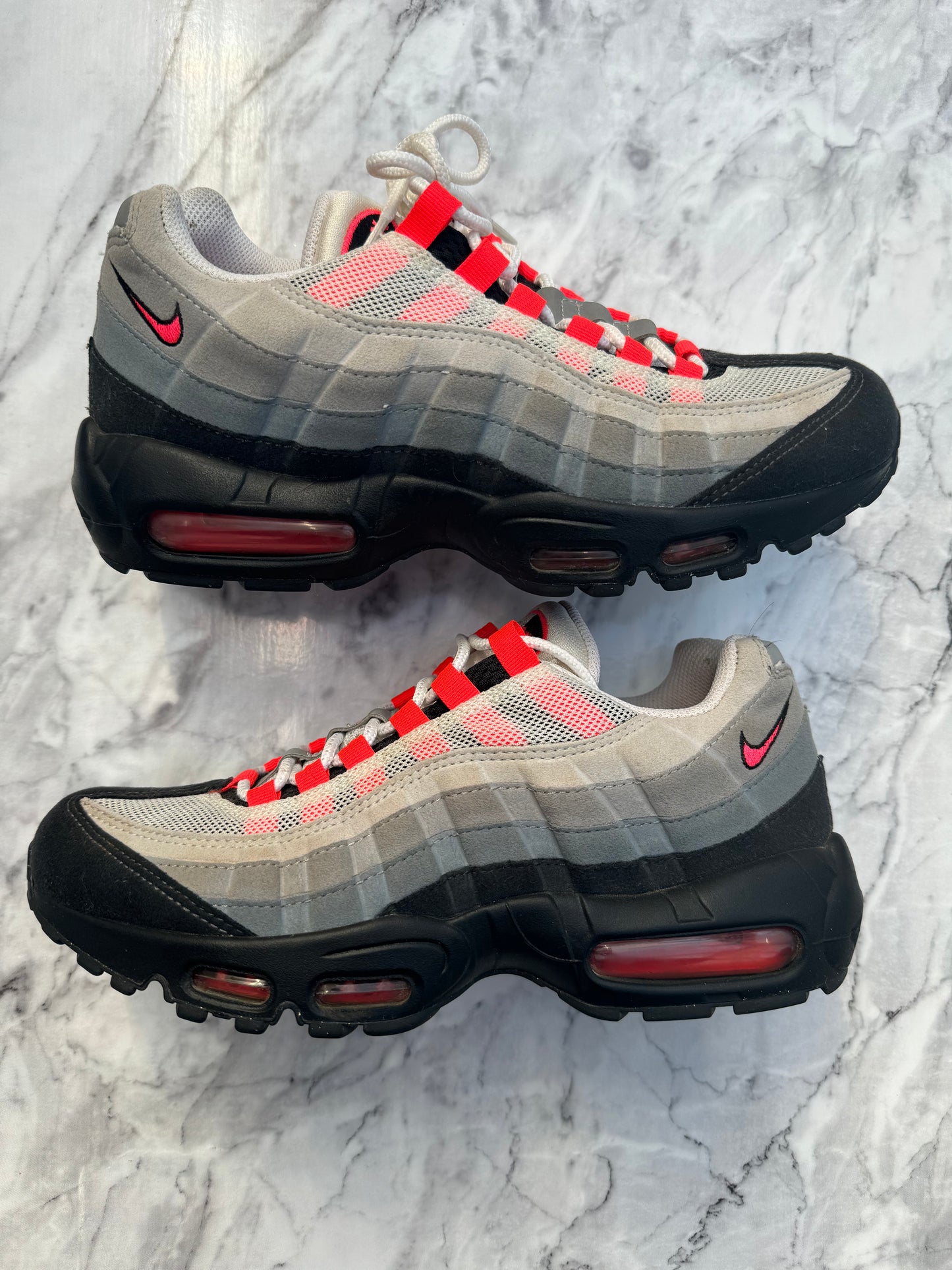 Air Max 95 USA Solar Red