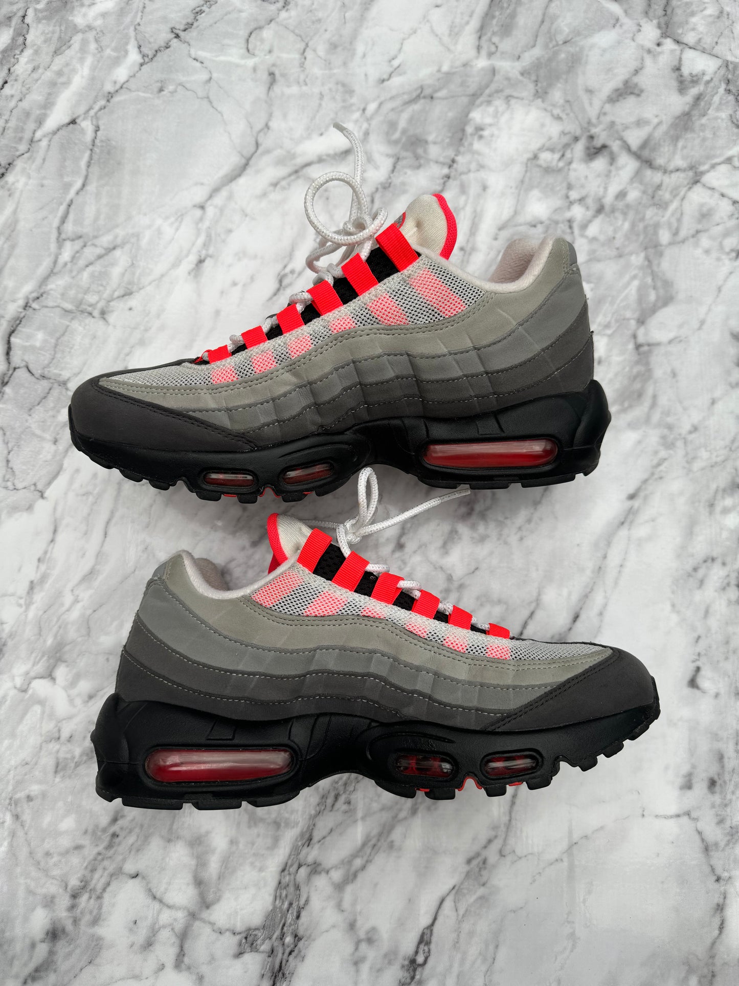 Air Max 95 Solar red