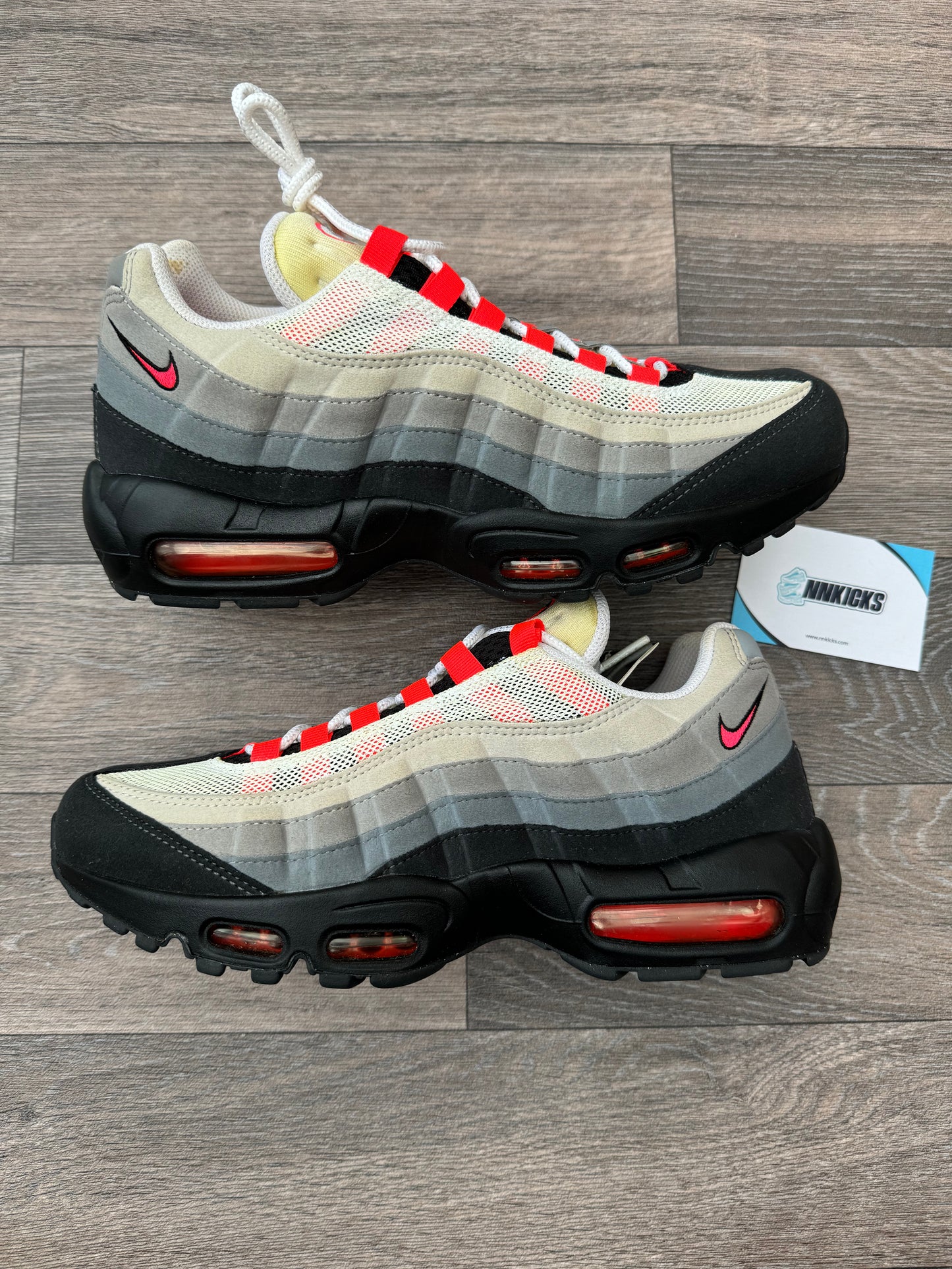 Air Max 95 USA Solar Red