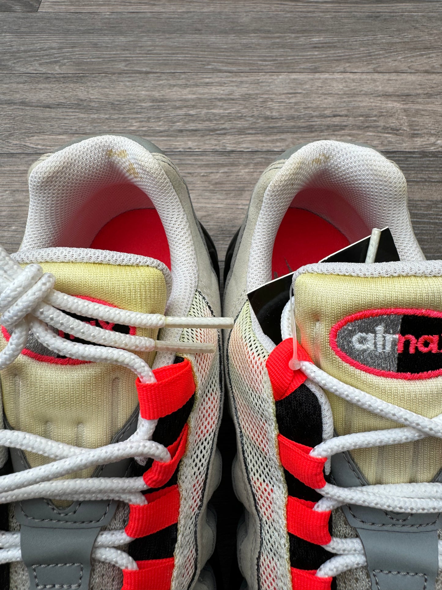 Air Max 95 USA Solar Red